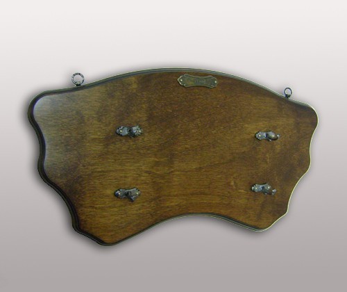 Подставка настенная для 2 пистолетов 45*25см.