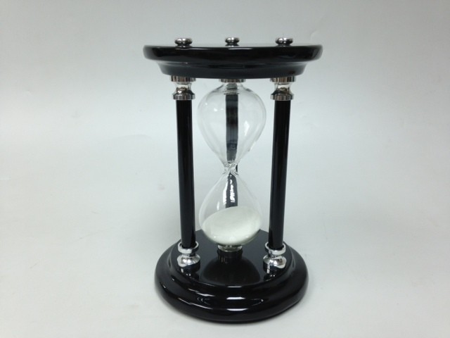 Часы песочные 10мин.